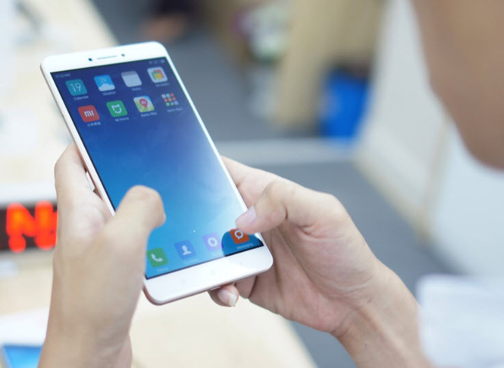 http://stcv4.hnammobile.com//fileext/contents/xiaomi-mi-max-1.jpg
