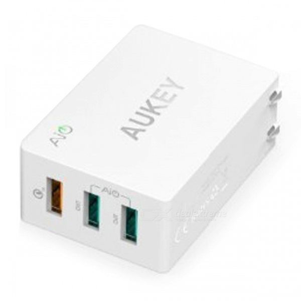 sạc Aukey PA- T2 (3 cổng usb, 4.8A)
