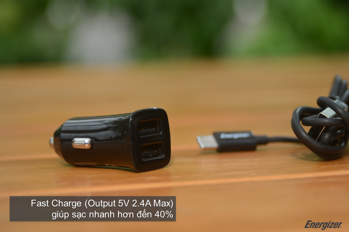 Sạc xe hơi Energizer 2.4A 2 cổng USB (kèm cáp Type C) DCA2BHC23