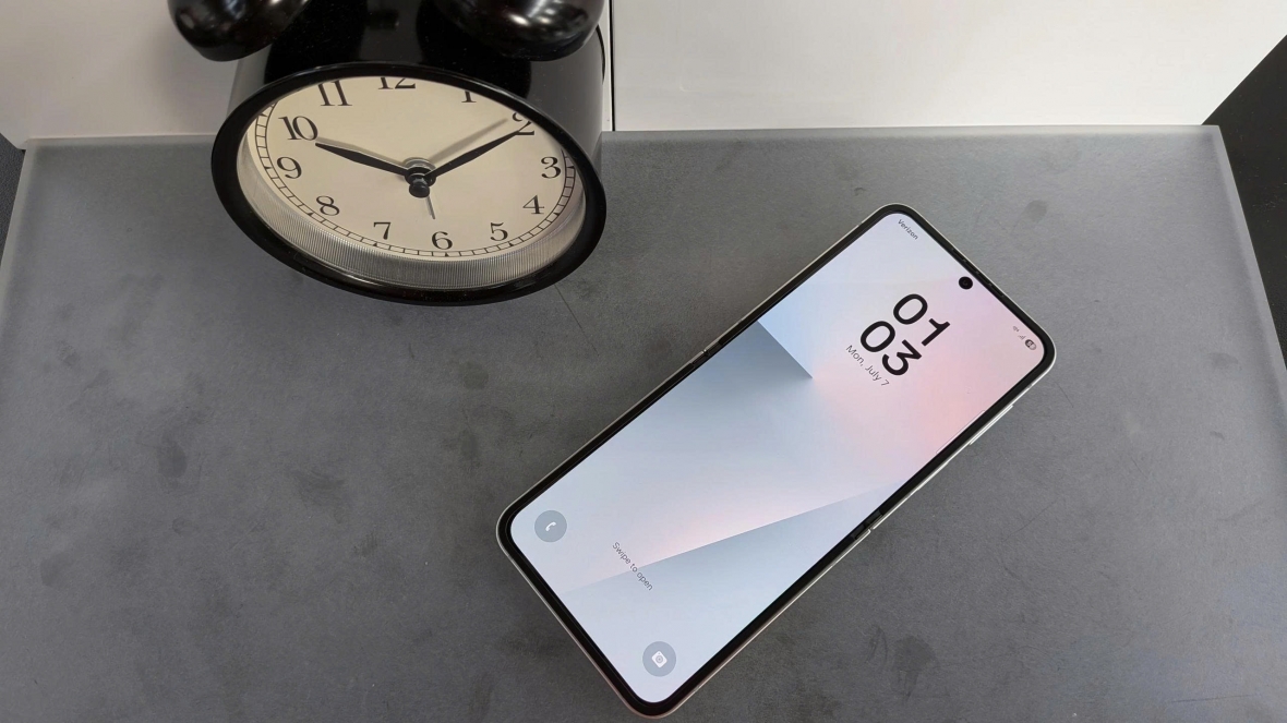 Galaxy Z Flip 7 FE là chiếc điện thoại gập tốt