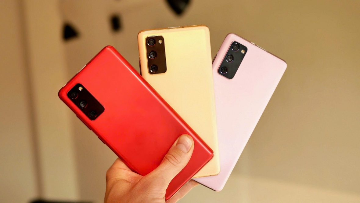 Samsung tiếp tục đưa triết lý này vào dòng Galaxy S