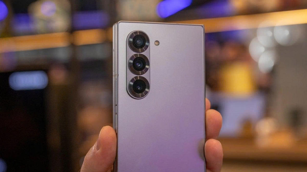 Galaxy Z Flip 7 và Galaxy Z Fold 7