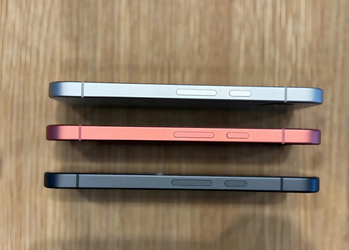 Google đã nhồi một viên pin 5.100 mAh vào Pixel 9a