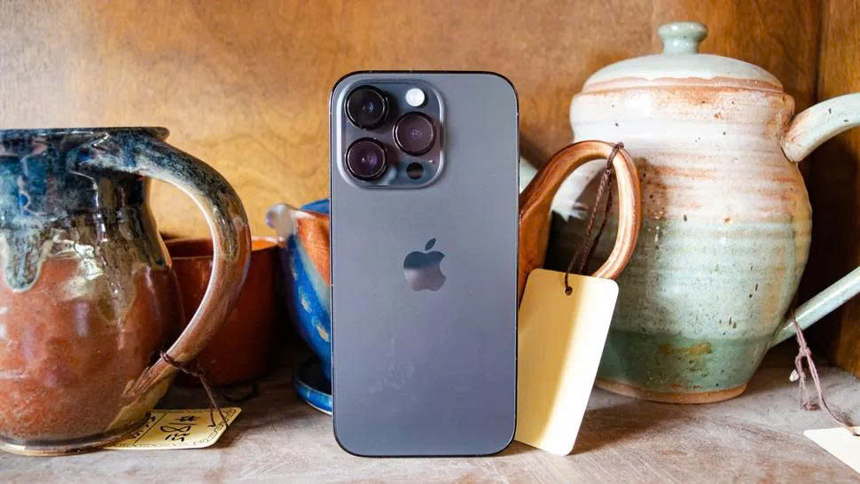 iPhone 17 Pro được kỳ vọng sẽ sở hữu ống kính tele 48MP mới