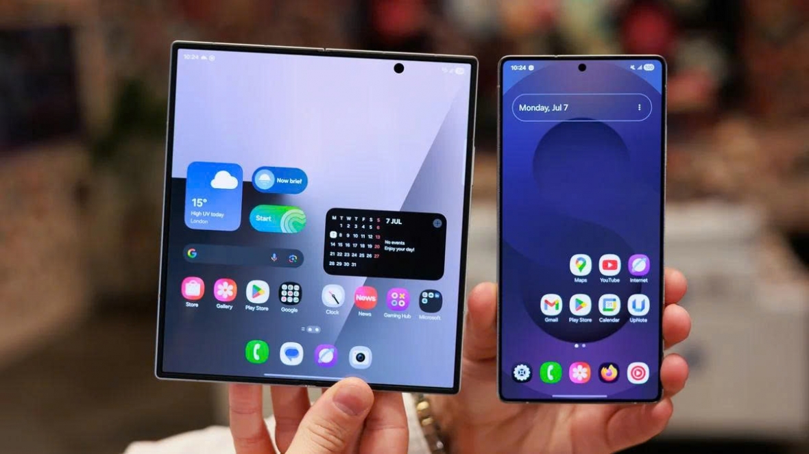 Galaxy Z Fold7 mỏng nhẹ còn Galaxy S25 Ultra mạnh mẽ