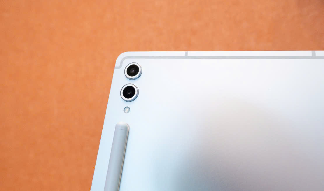 Cả Tab S9 Plus và S10 Plus như nhau