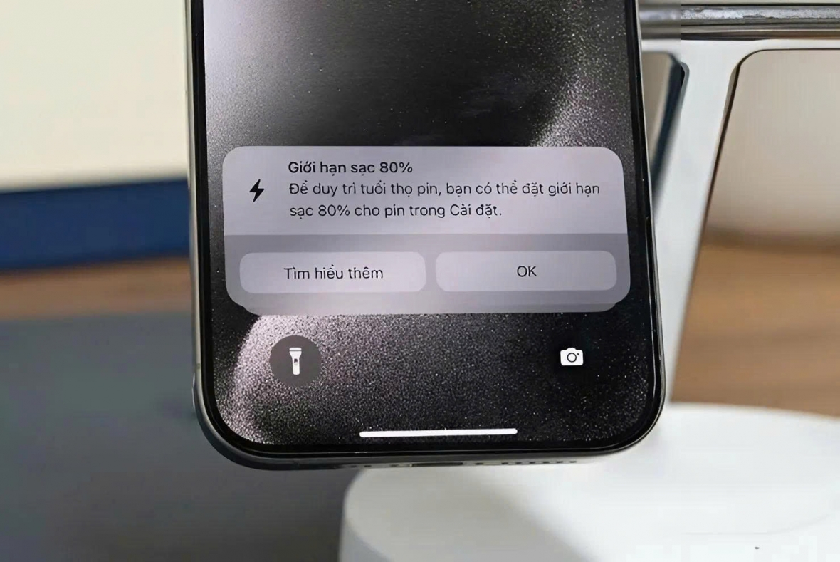 iPhone 15 và iOS 17: Thêm tính năng giúp hạn chế sạc quá mức