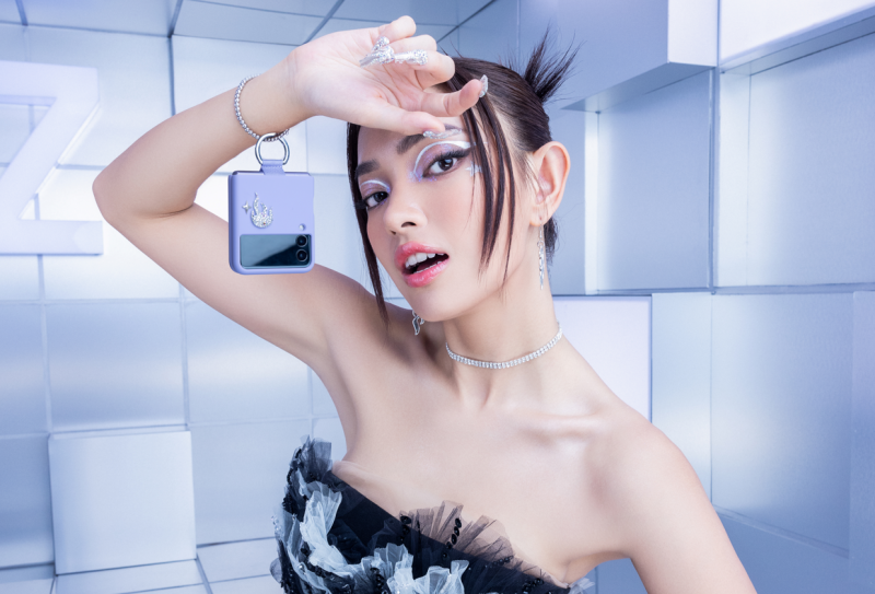 Thiết kế cao cấp trên Galaxy Z Flip3 Flex Your Way