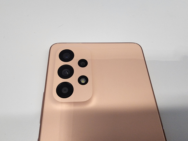 Giới thiệu ra mắt Galaxy A33
