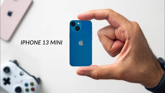 IPhone 13 mini siêu nhỏ gọn