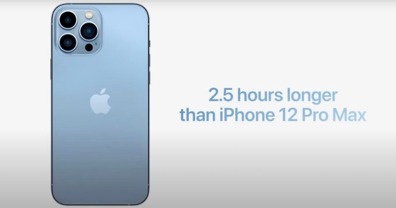 Thời lượng Pin trên iPhone 13 Pro vượt trội so với 12 Pro Max với số giờ chênh lệch 2.5 tiếng