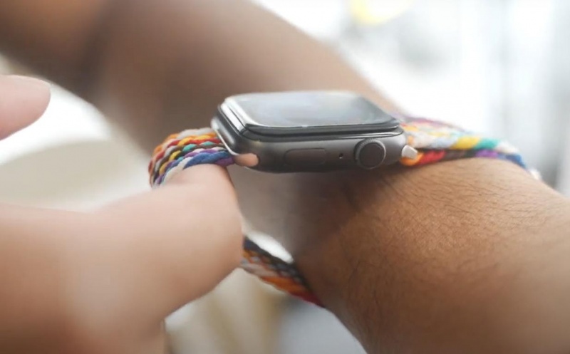 Dây đồng hồ Switcheasy Candy Braided Nylon - Sắc màu hơn cho Apple Watch của bạn 
