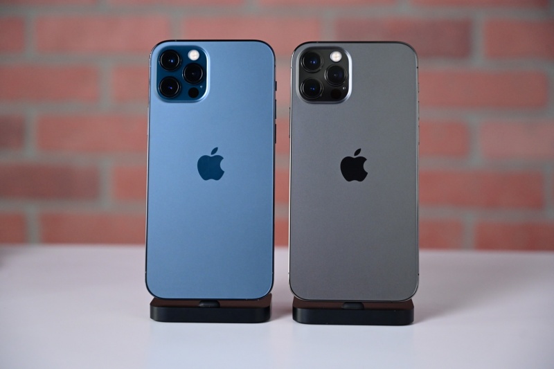 iPhone 12 Pro - Pro Max có mấy màu: Nên chọn màu nào cho phù hợp? - BNews