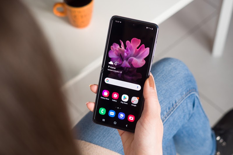 hnammobile - Galaxy Z Flip 2 lộ ngày ra mắt và giá bán - 1