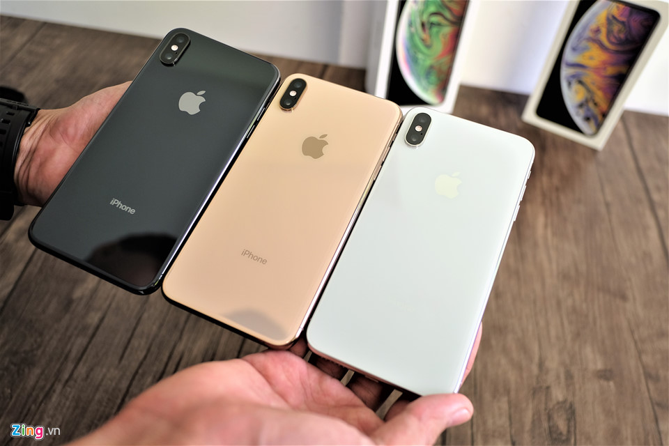 Có tới 9 màu, bạn chọn màu gì cho iPhone mới? | VTV.VN
