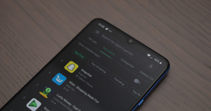 Cách bật chế độ Dark Mode trên Google Play Store