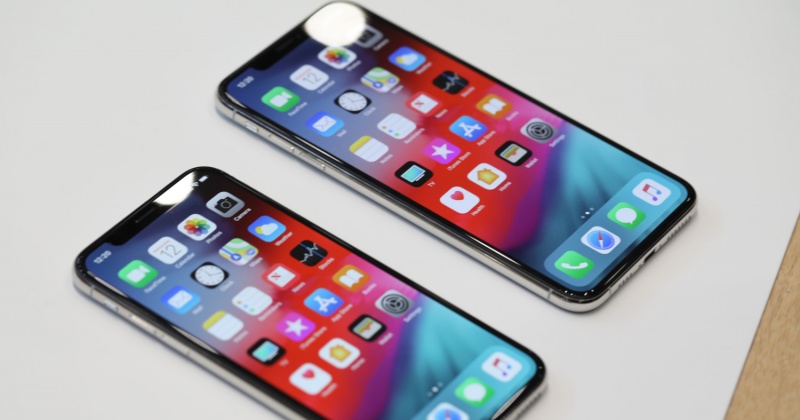 So sánh kích thước, màn hình iPhone Xs Max và iPhone Xs