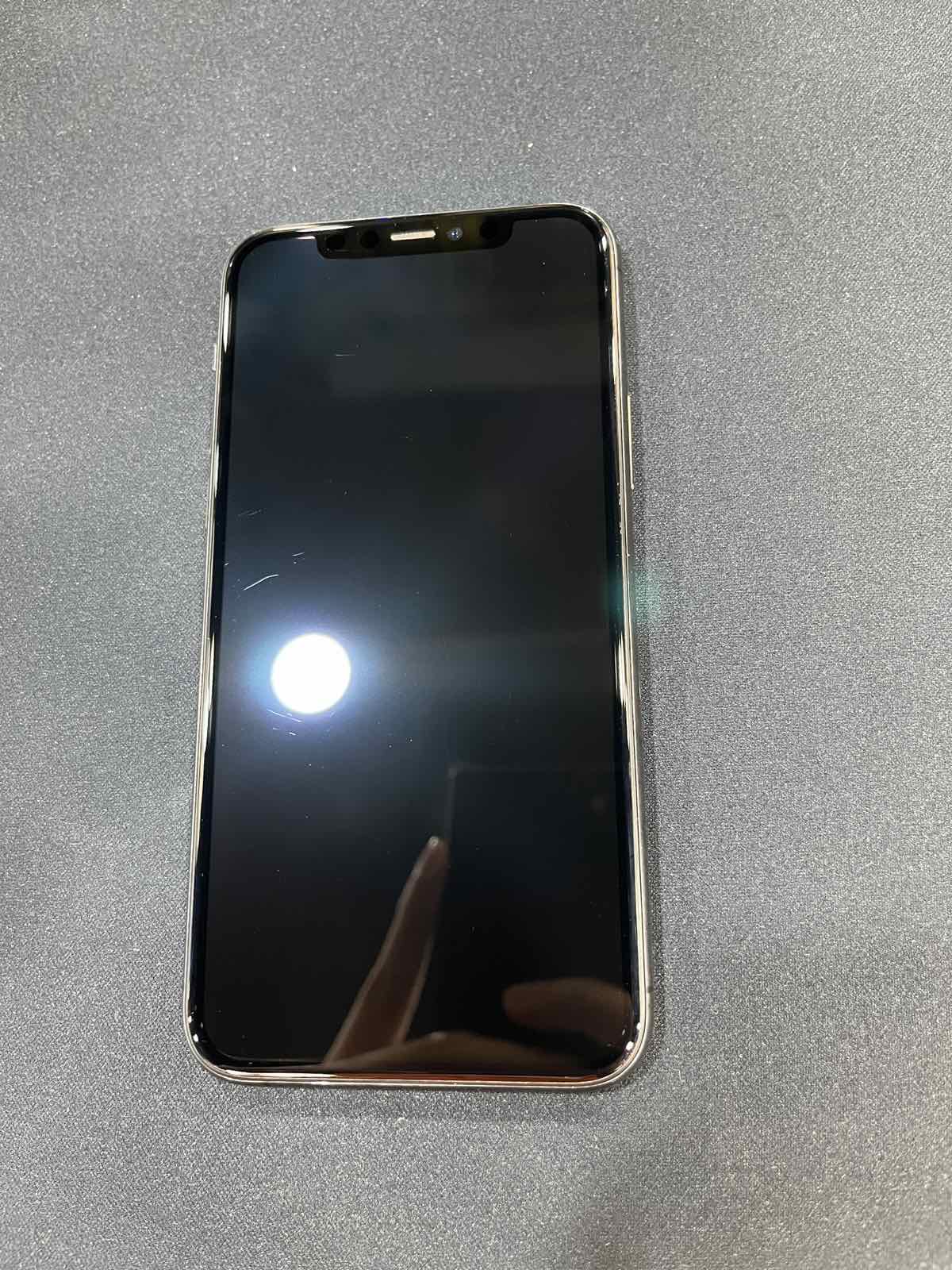 Apple iPhone 11 Pro 64Gb cũ 99% LL