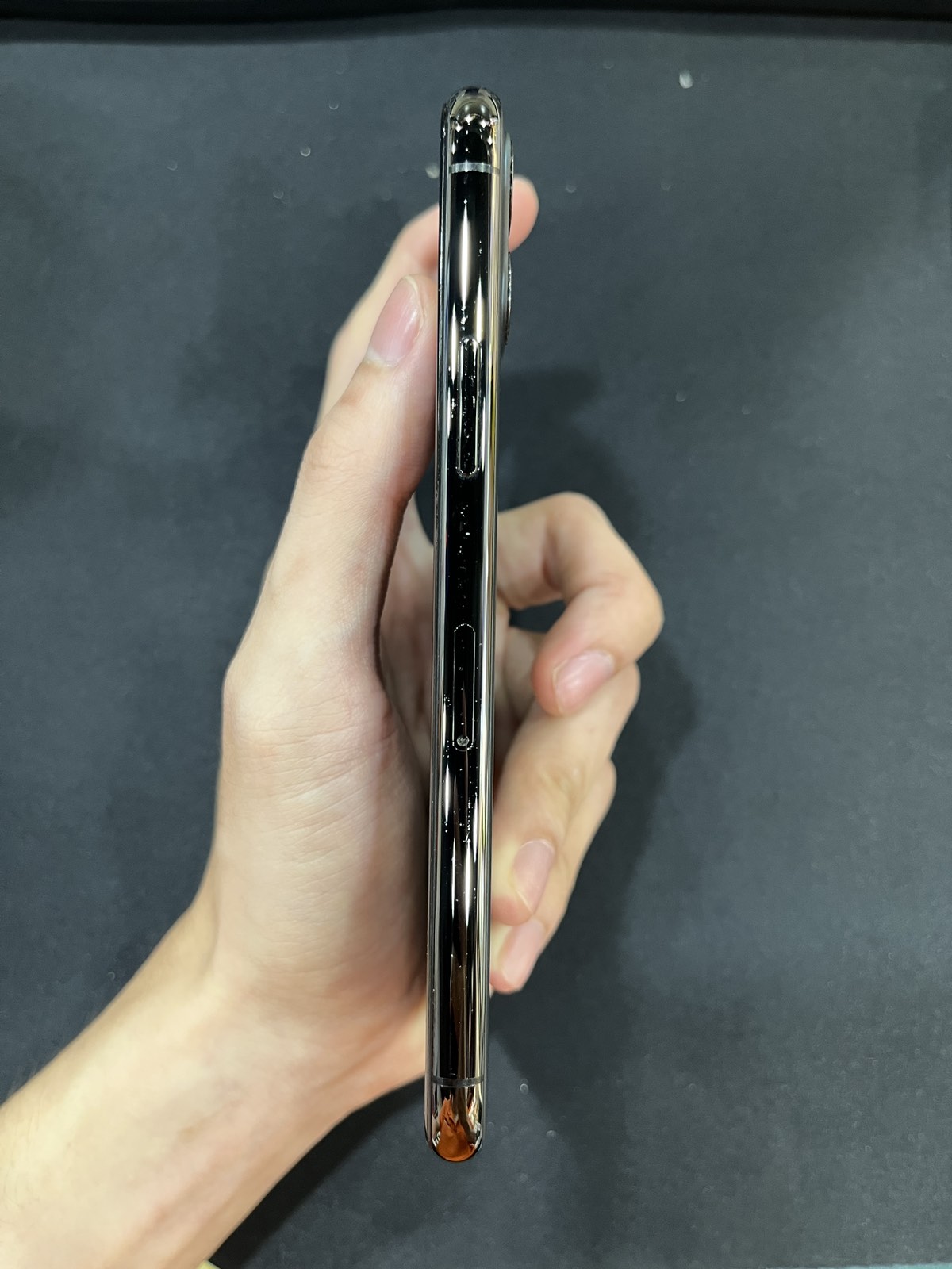 Apple iPhone 11 Pro 64Gb cũ 99% LL