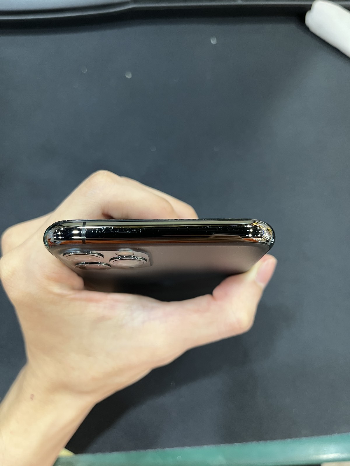 Apple iPhone 11 Pro 64Gb cũ 99% LL