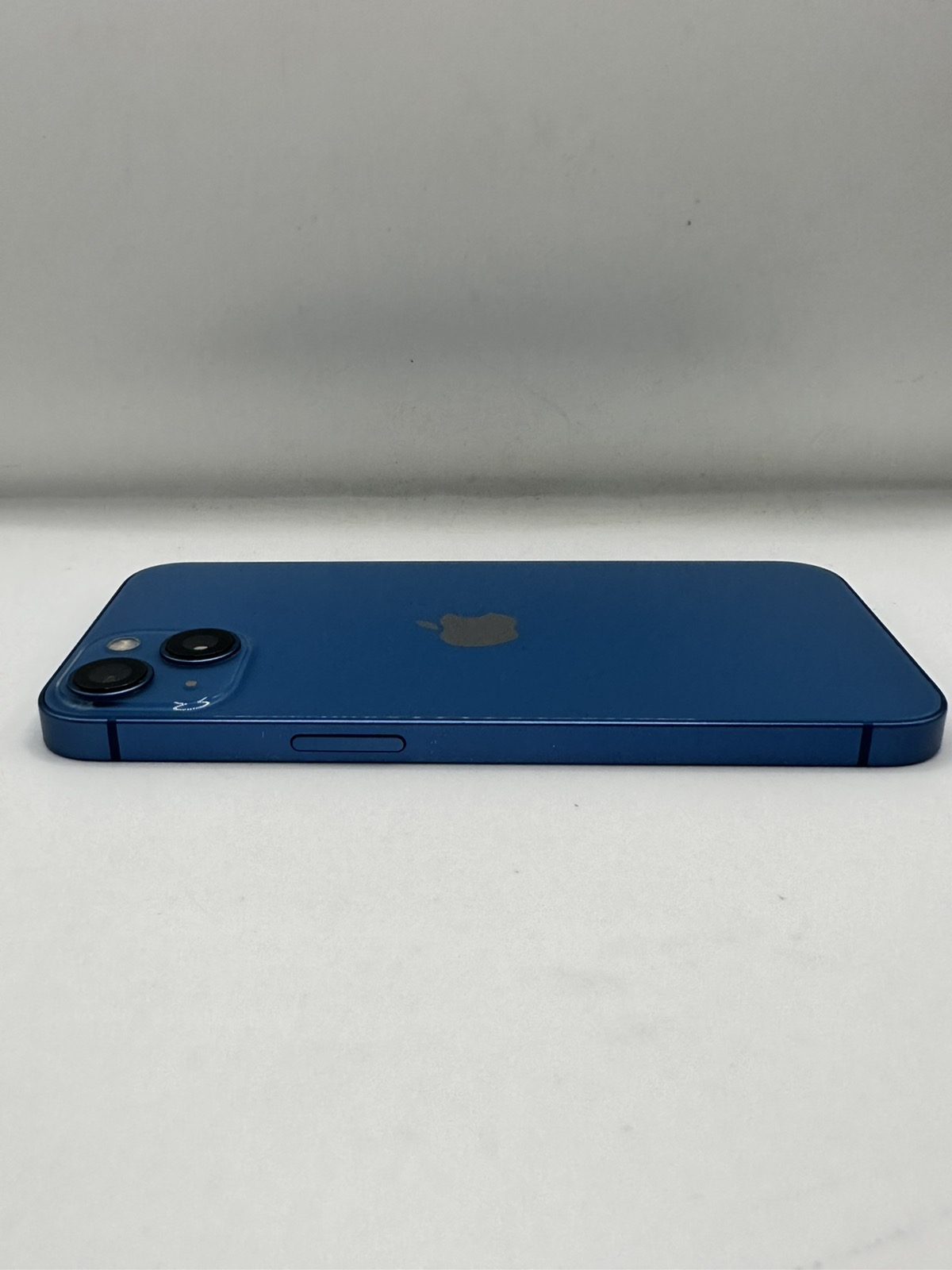 Apple iPhone 13 1 sim 256GB cũ 99% LL Chỉ Có 1 Máy