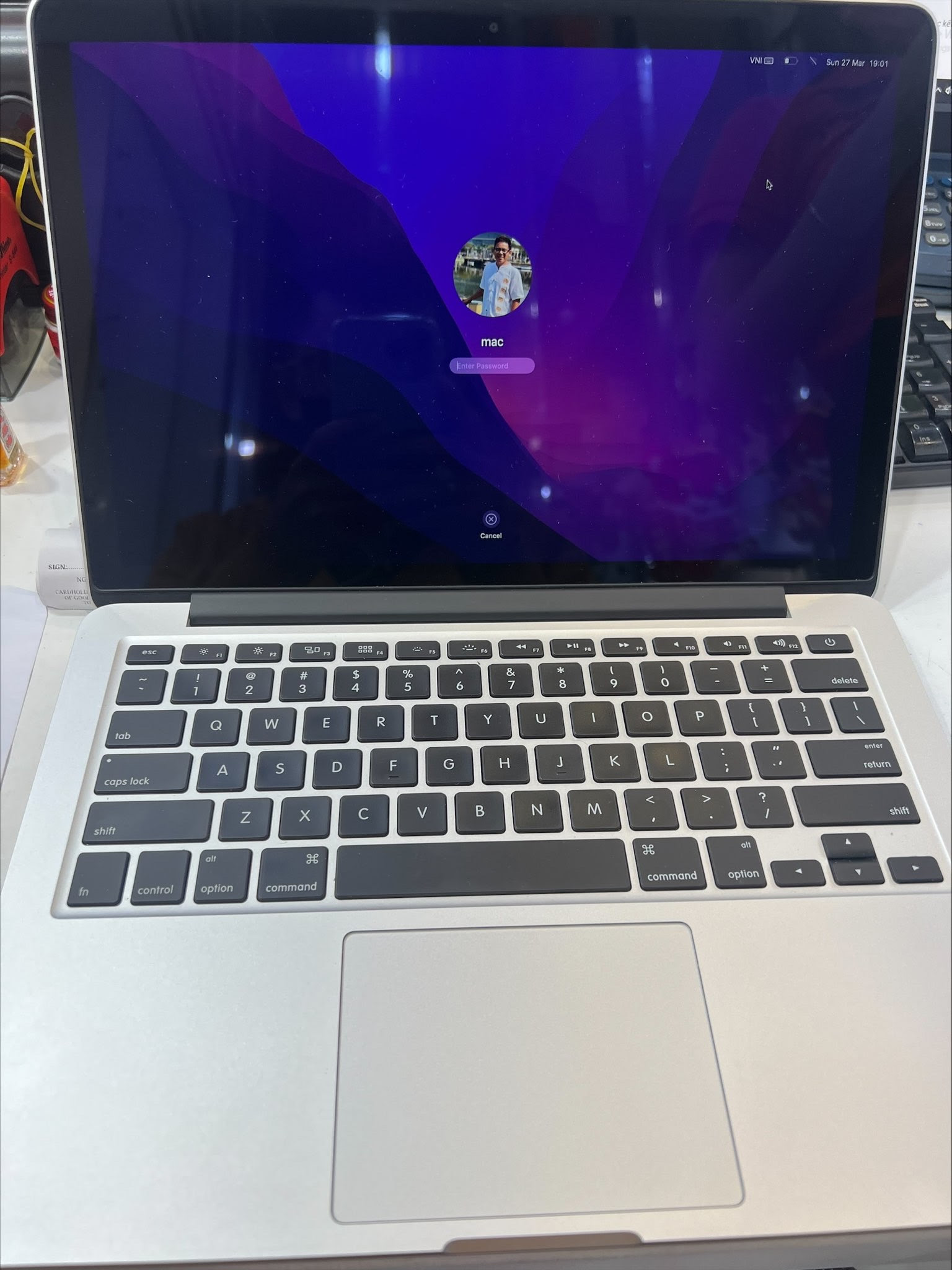 MacBook Pro Retina 13 Core i5 2.7 8GB 128GB MF839 Silver 99%