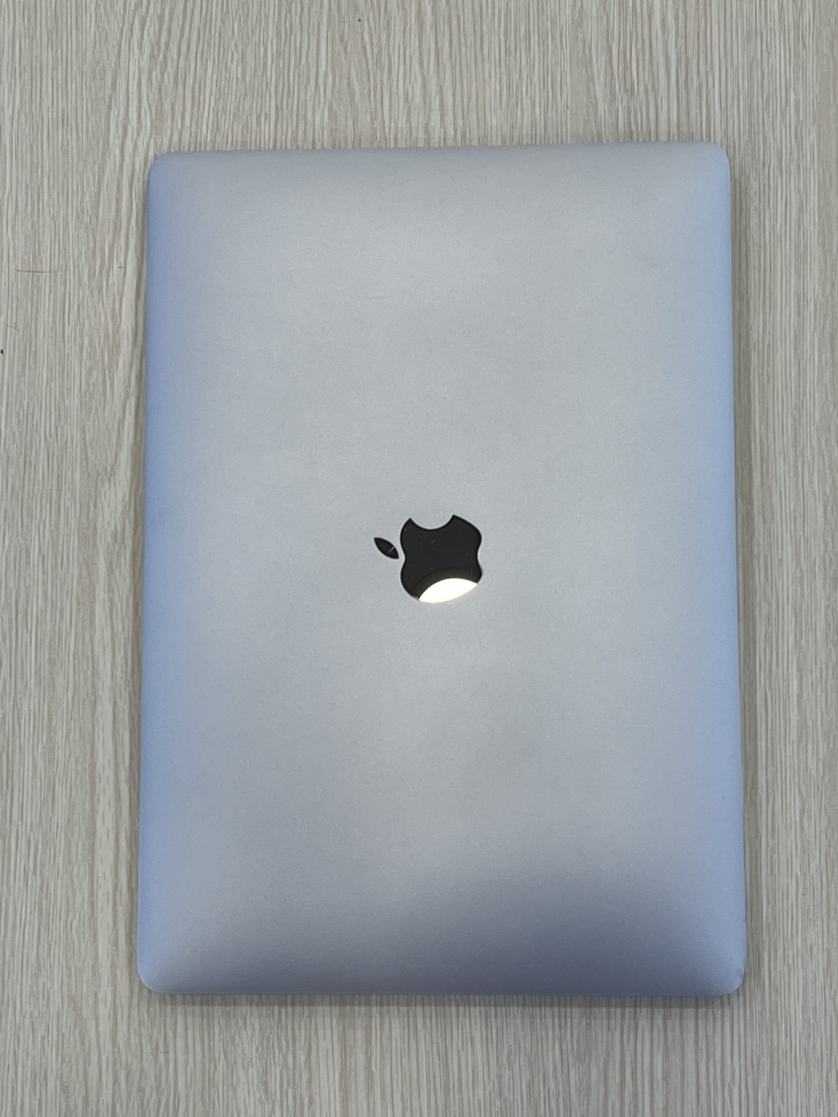 MacBook Pro 13 inch Touch Bar 2019 MV962 256GB cũ 97%