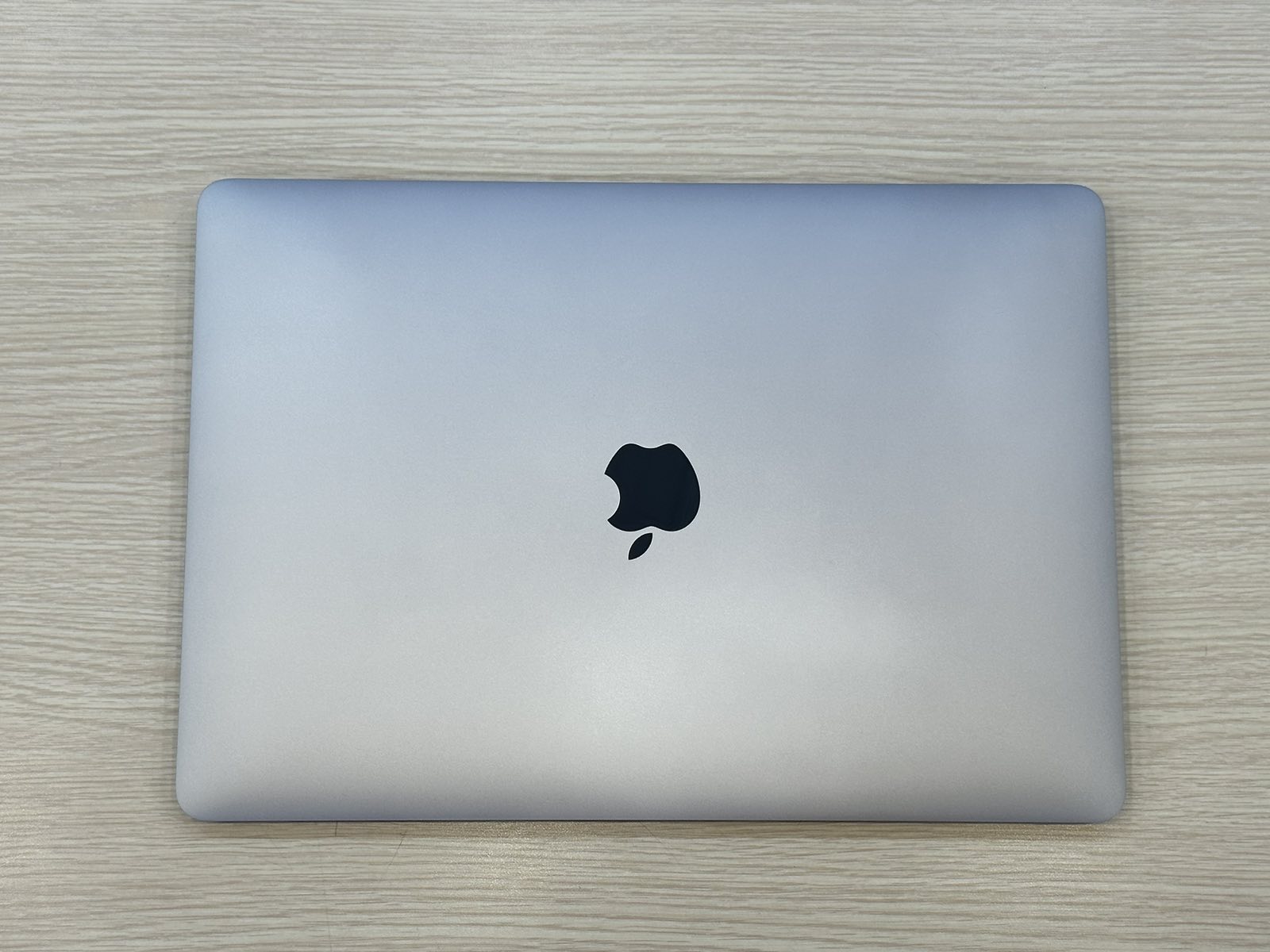 MacBook Air 13.3 inch 2019 128GB MVFH2 cũ 99% chỉ có 1 máy