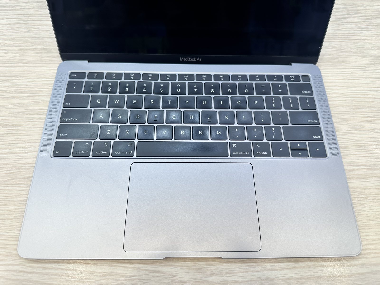 MacBook Air 13.3 inch 2019 128GB MVFH2 cũ 99% chỉ có 1 máy