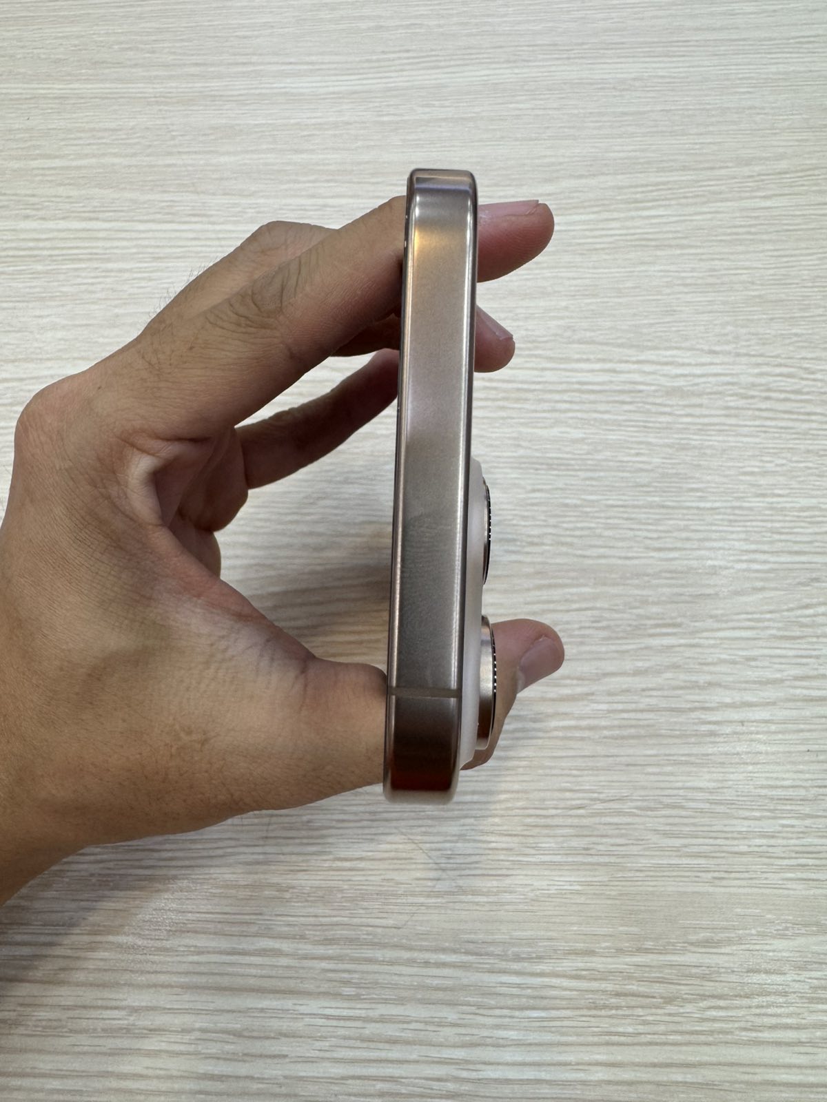 Apple iPhone 16 Pro Max 256GB LL/A cũ 99% Chỉ Có 1 Máy